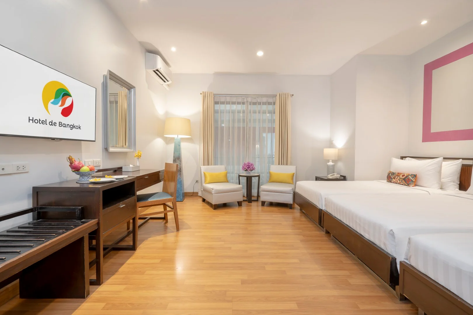 DELUXE TRIPLE ROOM