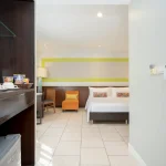 URBAN PLUS ROOM
