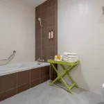 URBAN TRIPLE ROOM