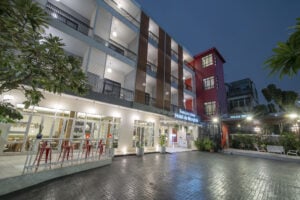 Gallery gallery