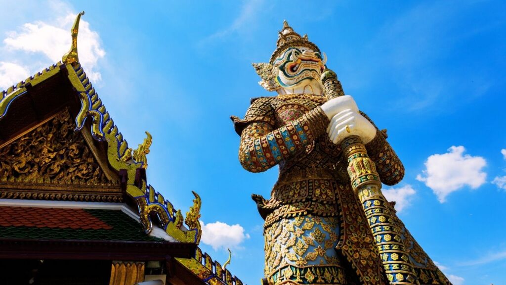 เส้นทางมรดกแห่งศรัทธา: ทริปไหว้พระริมฝั่งแม่น้ำเจ้าพระยา ย่านธนบุรี พร้อมสัมผัสการพักผ่อนอย่างประณีต ณ โฮเทล เดอ บางกอก