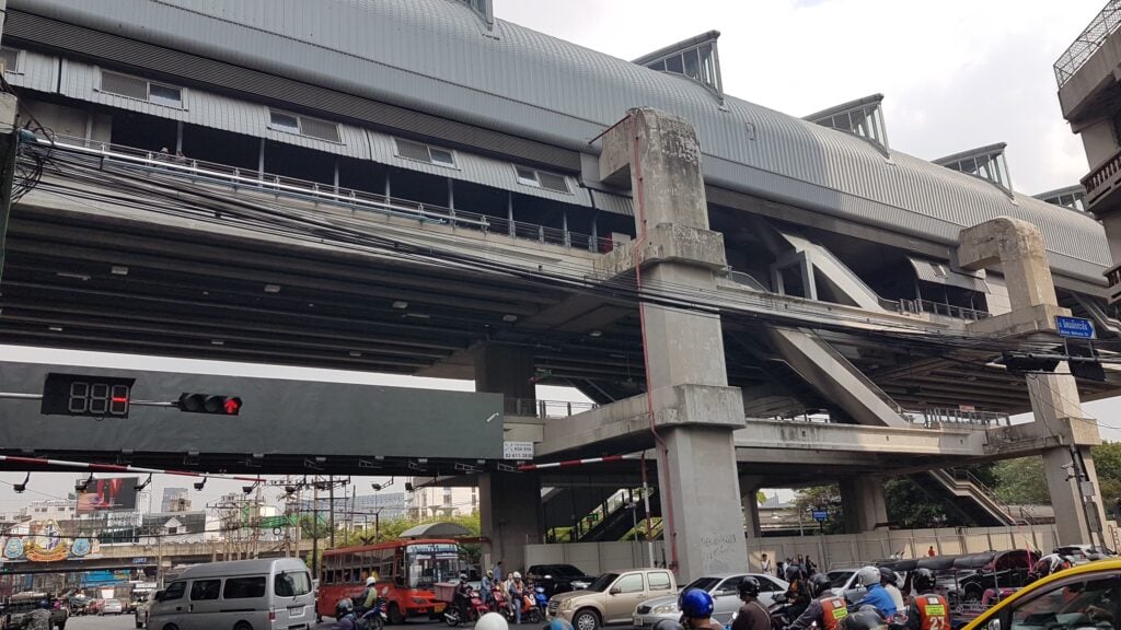 ที่พักใกล้ Airport Rail Link ราชปรารภ – ทำเลทอง ใจกลางกรุงเทพ เดินทางง่าย สบายทุกการเที่ยว